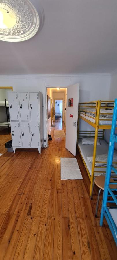 Auristelas Hostel Lisbon Exterior photo